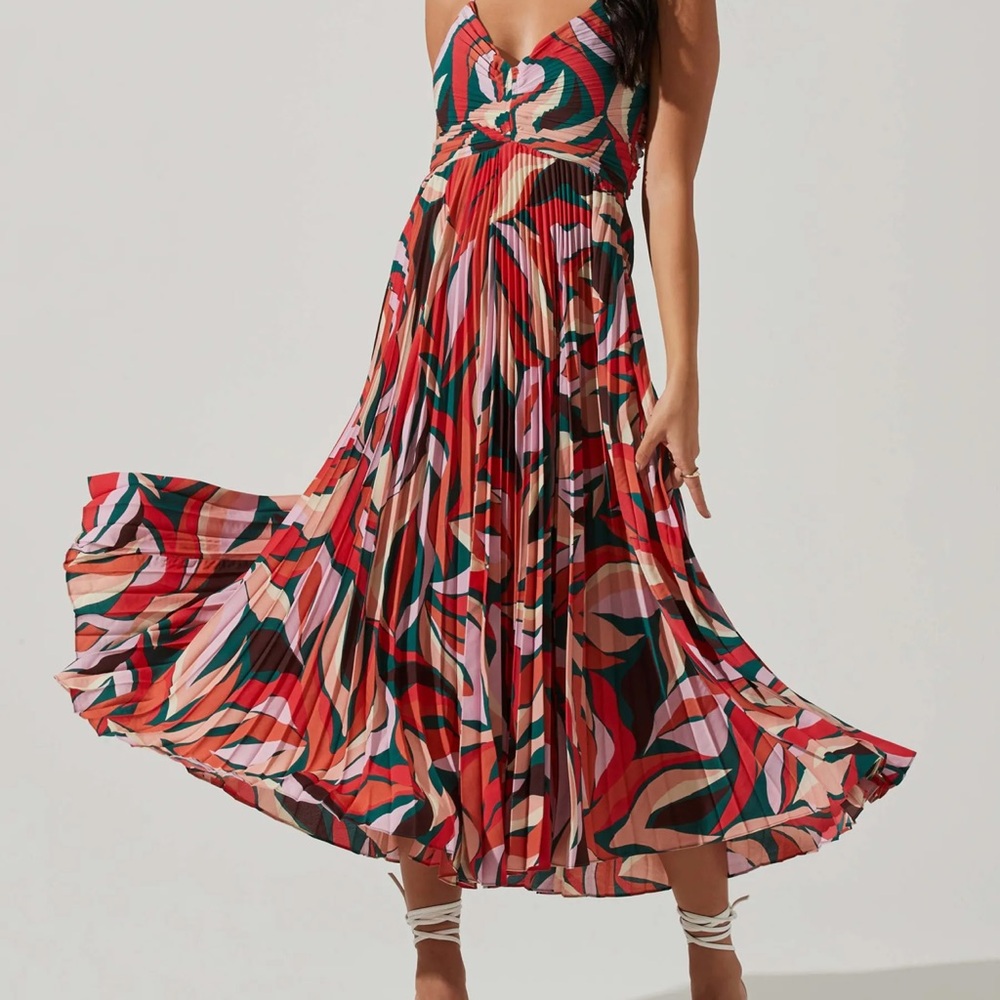 ASTR the Label Plisse Pleated Midi Dress *not sold on their website anymore*